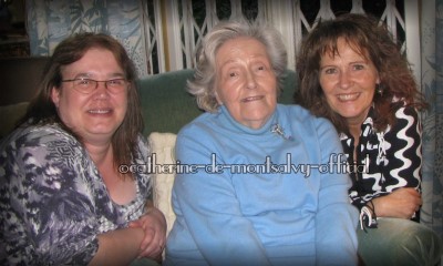 photo Juliette Benzoni avec Frédérique et Linda
